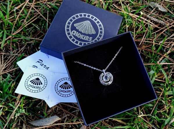 Colgante reloj de sol en plata "100 maneras de decir te amo" - Imagen 2